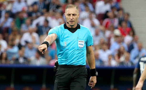 仅展现了两 仅展现了两