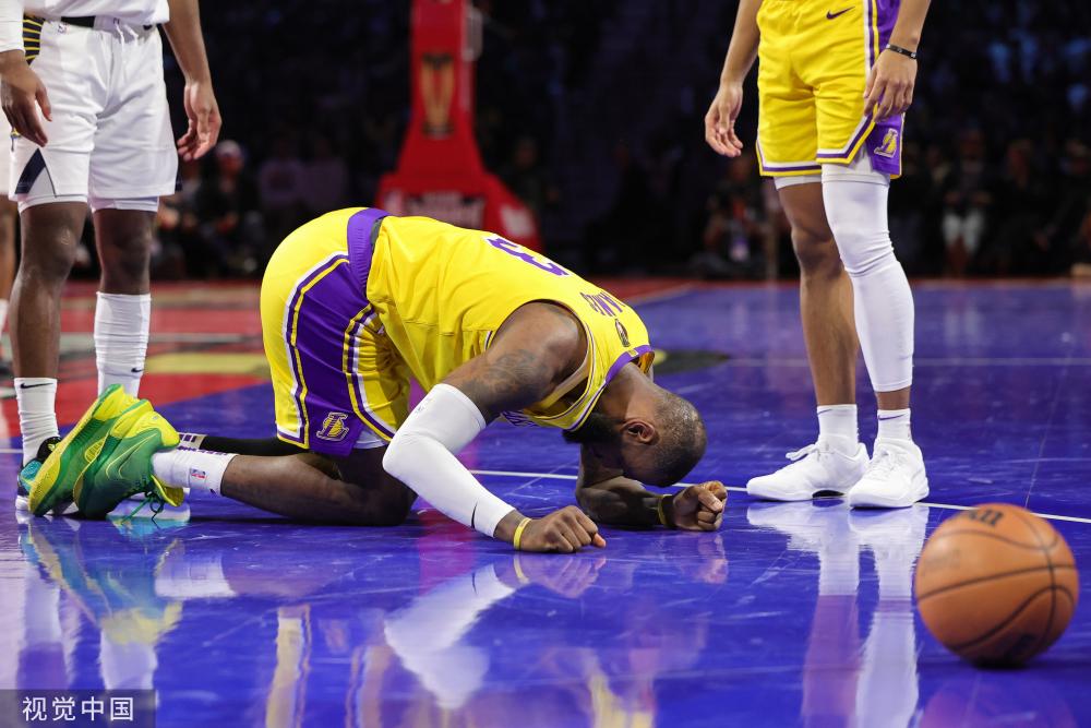 仅成了足球 仅成了足球